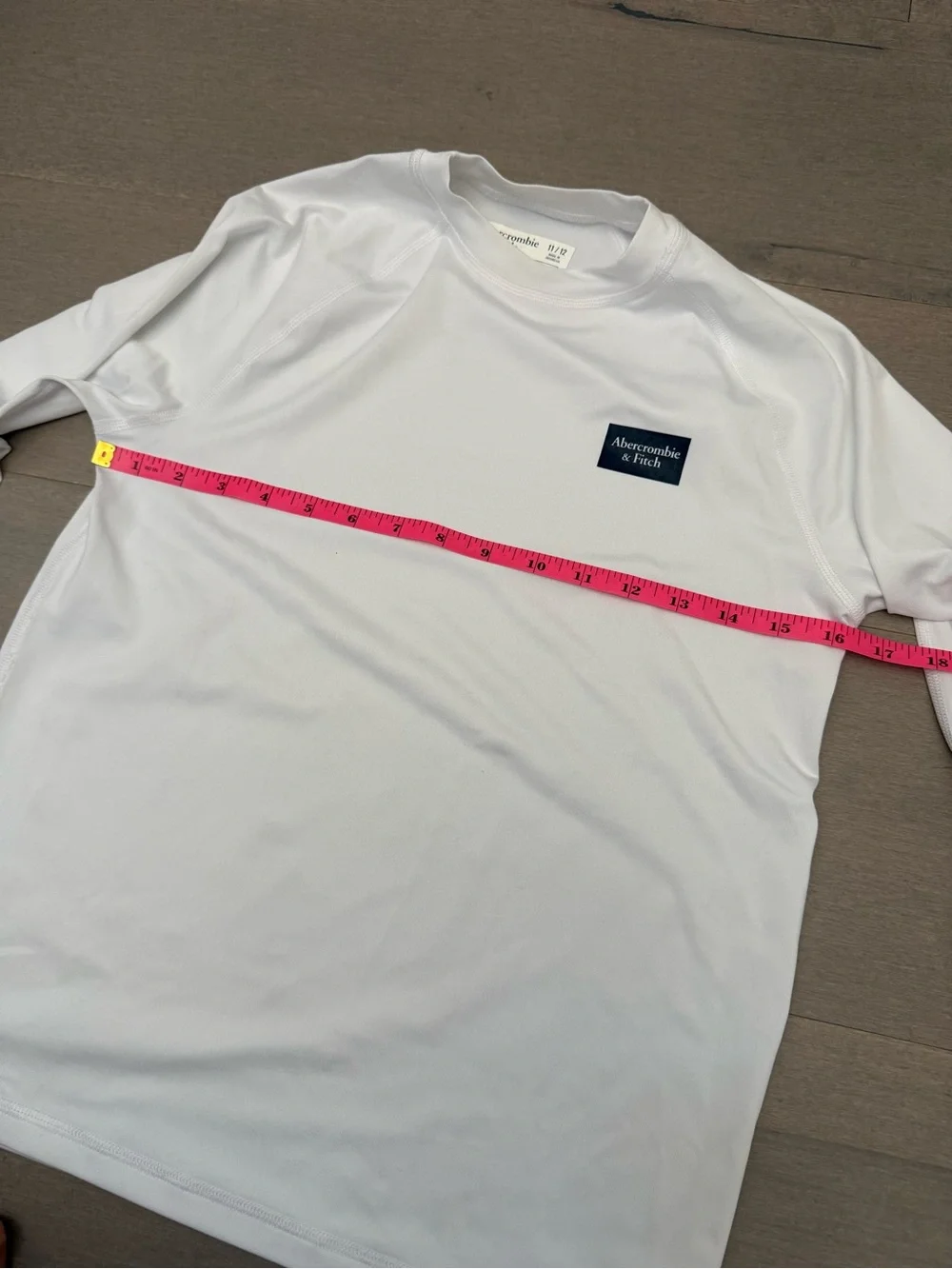 Abercrombie & Fitch lightweight stretchy